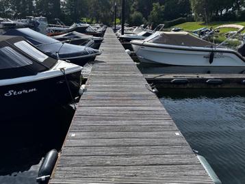 Tweedehands drijvende steiger & vingerpieren beschikbaar voor biedingen