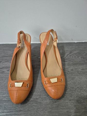 GEOX Dames Pumpschoenen maat 41, oranje bruin kleur beschikbaar voor biedingen