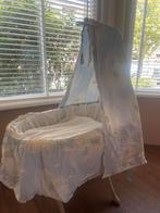 Brocante wieg gratis, heerlijk hoog., Kinderen en Baby's, Babywiegjes en Ledikanten, Ophalen, Gebruikt, Wieg
