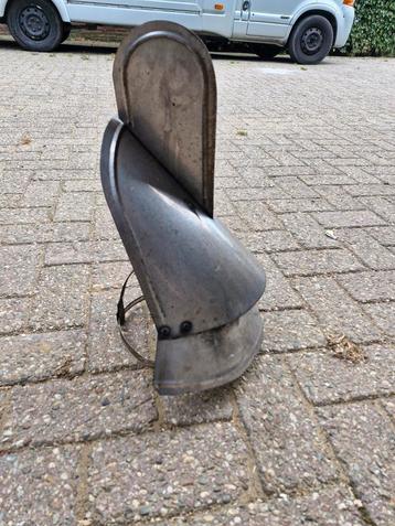Houtkachel trekkap  beschikbaar voor biedingen