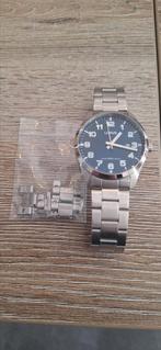 Lorus horloge, Sieraden, Tassen en Uiterlijk, Horloges | Heren, Ophalen of Verzenden, Zo goed als nieuw, Staal, Overige merken