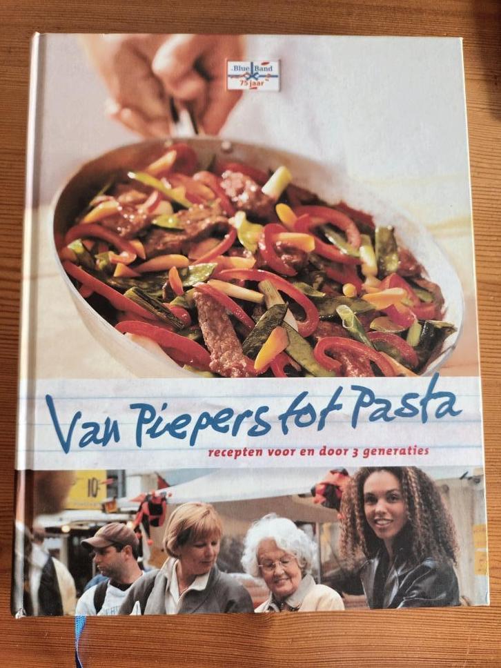 Kookboek 'Van Piepers tot Pasta', Boeken, Kookboeken, Zo goed als nieuw, Voorgerechten en Soepen, Hoofdgerechten, Taart, Gebak en Desserts