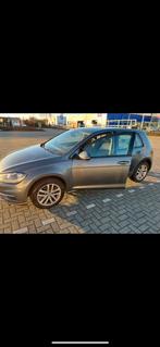Volkswagen Golf 1.0 TSI 110pk 5D 2017 Grijs, Voorwielaandrijving, Stof, USB, Handgeschakeld