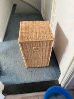 Grote rieten wasmand, Huis en Inrichting, Woonaccessoires | Schalen en Manden, Ophalen, Zo goed als nieuw, Rechthoekig, Riet