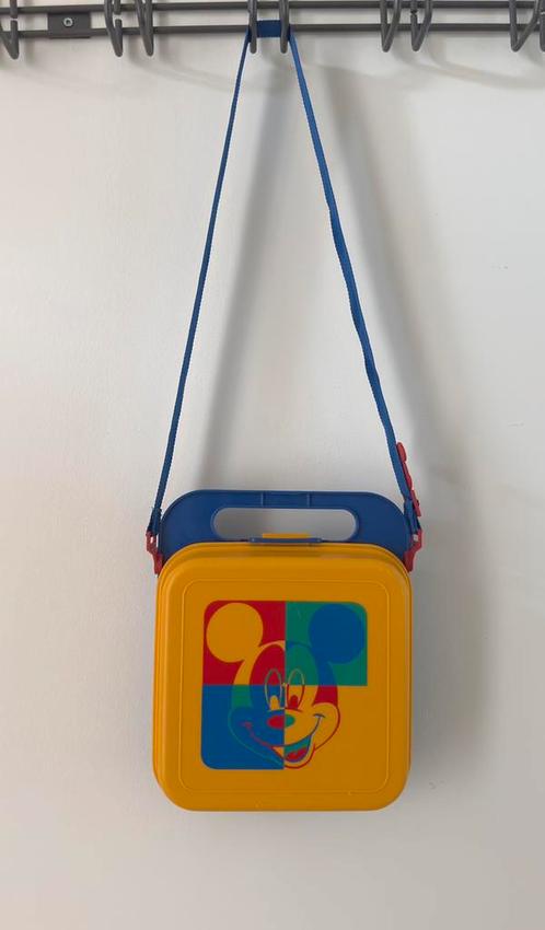 Disney Mickey Mouse lunchbox/speelgoedbak van Tupperware, Kinderen en Baby's, Kinderspulletjes, Zo goed als nieuw, Ophalen of Verzenden