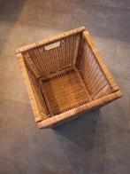 Ikea branäs, rotan mand., Huis en Inrichting, Woonaccessoires | Schalen en Manden, Ophalen, Gebruikt, Vierkant, Riet