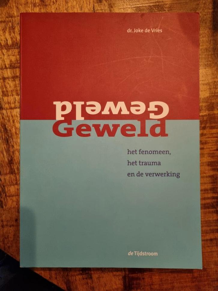 Jonas de Vries - Geweld, Boeken, Psychologie, Zo goed als nieuw, Sociale psychologie, Ophalen of Verzenden