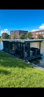 Houseboat te koop met of zonder plek - varende woonboot, Overijssel