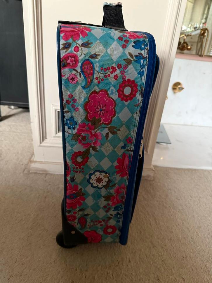 Leuke kinderkoffer met bloemenprint, Sieraden, Tassen en Uiterlijk, Koffers, Gebruikt, Overige materialen, Minder dan 50 cm, Minder dan 35 cm