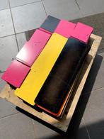 Metalen plaatjes in diverse kleuren gespoten., Ophalen, Nieuw, IJzer