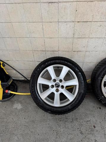 16 inch LM Winterset vredestein. Opel , Alfa beschikbaar voor biedingen