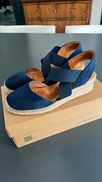 UNISA espadrilles maat 40 (39) blauw, Kleding | Dames, Schoenen, Blauw, Ophalen of Verzenden, Espadrilles of Moccasins, Unisa