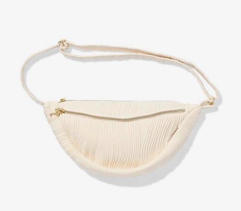 Nieuwe HEMA Sassy Me schoudertas, Sieraden, Tassen en Uiterlijk, Overige Accessoires, Nieuw, Ophalen of Verzenden