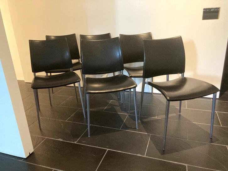 6 Desalto Sand Air  (tuig) LEER € 995,00, Huis en Inrichting, Stoelen, Gebruikt, Vijf, Zes of meer stoelen, Leer, Metaal, Zwart