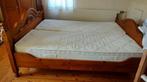 grenenhouten bed queensize, Gebruikt, Bruin, Tweepersoons, Ophalen of Verzenden