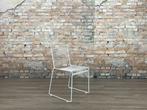 Hay Hee Dining Chair bij TheReSales, Huis en Inrichting, Wit, Ophalen of Verzenden, Zo goed als nieuw, Metaal