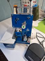 Victoria HA-700 Lockmachine - VINTAGE-Goed Onderhouden, Ophalen, Gebruikt, Lockmachine, Overige merken