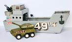 Buddy L Landingsvaartuig + Buddy L HQ 4929 Army Tank Japan, Ophalen of Verzenden