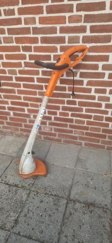 Te koop stihl fse 31 trimmer.  Bosmaaier  beschikbaar voor biedingen