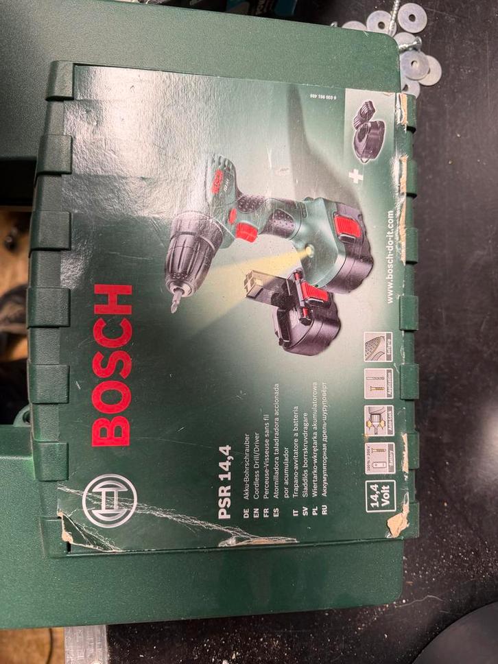 Accuboormachine Bosch PSR 14,4, Doe-het-zelf en Verbouw, Gereedschap | Boormachines, Gebruikt, Boor- en Schroefmachine, Minder dan 400 watt