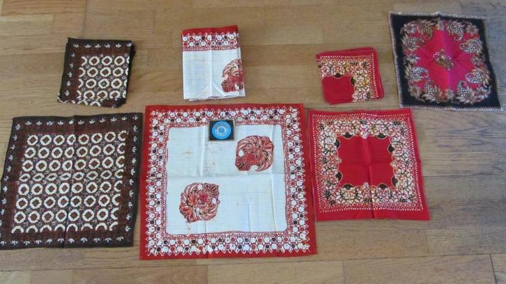 Partij nieuwe batik stofjes/servetten voor b.v. lappendeken, Hobby en Vrije tijd, Stoffen en Lappen, Nieuw, Katoen, Overige kleuren