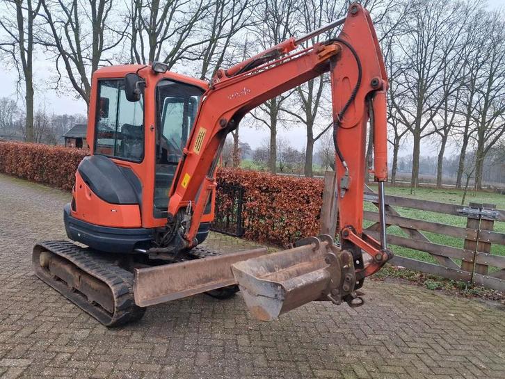 Kubota U25-3 minigraver 2 bakjes (bj 2004), Zakelijke goederen, Machines en Bouw | Kranen en Graafmachines, Graafmachine