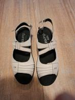 Durea sandalen mt 4. Creme, Kleding | Dames, Schoenen, Ophalen of Verzenden, Overige typen