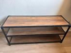 Industrieel tv-meubel met staal en zware planken, Ophalen, 100 tot 150 cm, Zo goed als nieuw, Minder dan 100 cm