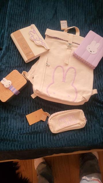 Miffy Schoolset - Rugzak, Etui, Lunchbox & Meer! beschikbaar voor biedingen