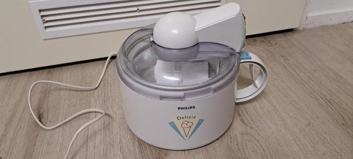 te koop philips delizia ijsmachine 21 cm in doorsnee 20 cm h, Witgoed en Apparatuur, IJsmachines, Zo goed als nieuw, Zelfvriezend