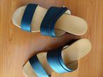 Nieuw Ugg slipper met sleehak maat 38 zwart, Slippers, UGG, Zwart, Nieuw