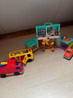 Fisher-Price Little People huis met voertuigen en figuren, Kinderen en Baby's, Ophalen of Verzenden, Zo goed als nieuw