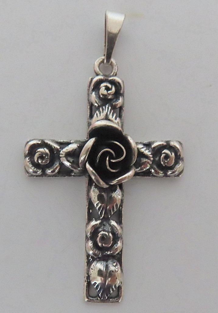 Uit inboedel: Zeldzame hanger kruis TEKA, met rozen, incl ve, Sieraden, Tassen en Uiterlijk, Kettinghangers, Zo goed als nieuw