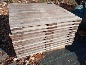 10 Hardhouten vlondertegels 50x50cm, goede staat  beschikbaar voor biedingen