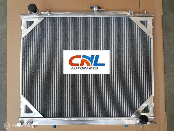 Radiateur MITSUBISHI PAJERO/MONTERO/ SHOGUN III AT, Auto-onderdelen, Motor en Toebehoren, Nieuw, Ophalen of Verzenden