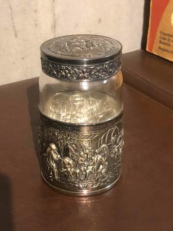 Vintage Douwe Egberts verzilverde pot beschikbaar voor biedingen