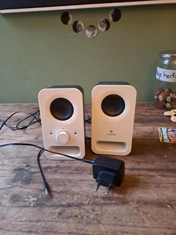 Logitech speakers AUX kabel  beschikbaar voor biedingen