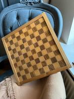 Houten dam-schaakbord met schaakstukken en dam stenen, Hobby en Vrije tijd, Gezelschapsspellen | Bordspellen, Een of twee spelers