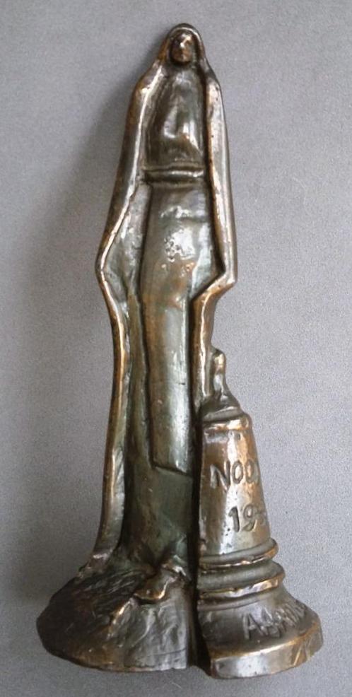 Jaar 1992 Maria Beeld Figuur Aardbeving Noodfonds Kerken, Antiek en Kunst, Antiek | Religie, Ophalen of Verzenden