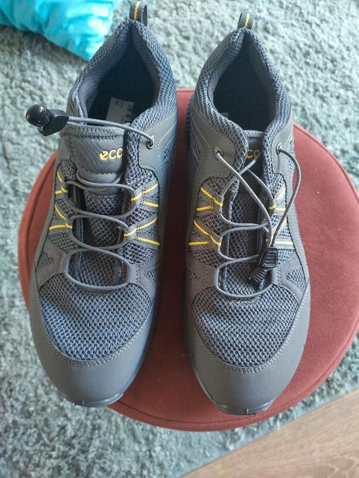 ECCO Terracruise maat 45 splinternieuw, Kleding | Heren, Schoenen, Nieuw, Sneakers of Gympen, Overige kleuren, Ophalen of Verzenden