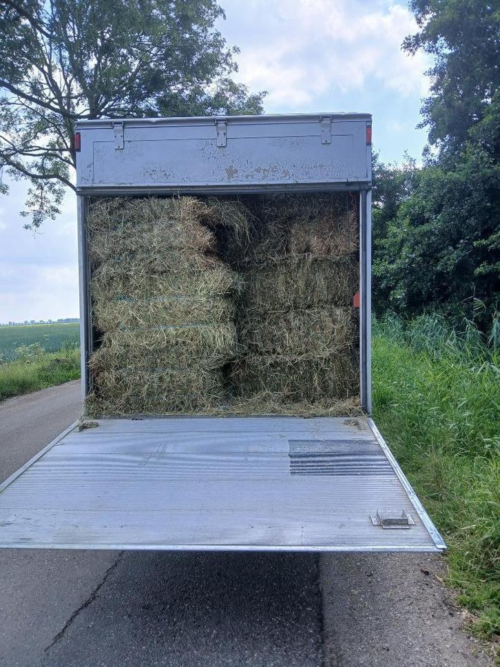 hooi en stro, Dieren en Toebehoren, Dierenvoeding, Vee, Verzenden