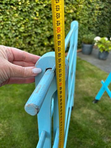 Ouderwets wasdroogrek, klein model beschikbaar voor biedingen
