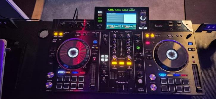 Pioneer XDJ RX2 DJ Draaitafel + Flightcase, Muziek en Instrumenten, Dj-sets en Draaitafels, Gebruikt, Draaitafel, Pioneer, Ophalen of Verzenden