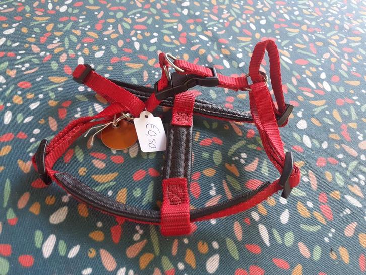 Hondentuig: rood (A91), Dieren en Toebehoren, Honden-accessoires, Ophalen of Verzenden