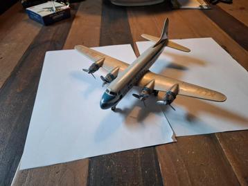 model klm douglas dc6 van metaal. Fabrikant Arnold beschikbaar voor biedingen