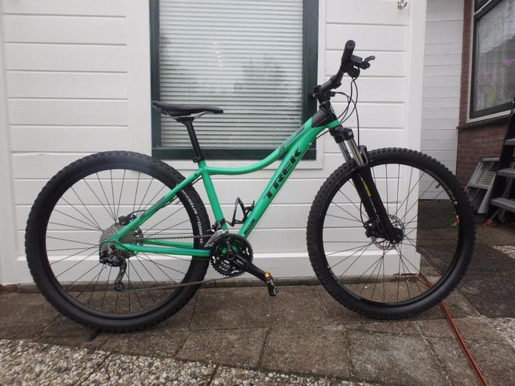 Trek Skye 29 WSD - Frame-maat = 16 inch (41 cm), Fietsen en Brommers, Fietsen | Mountainbikes en ATB, Gebruikt, Dames, Trek, Minder dan 45 cm