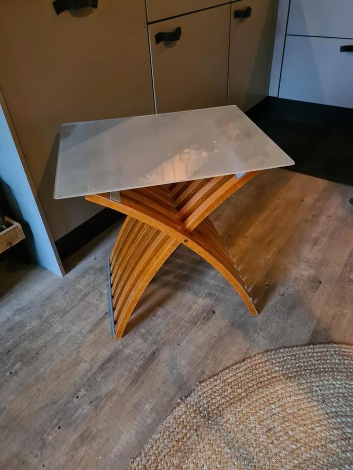 Vintage bijzettafeltje Ikea., Verzamelen, Retro, Huis en Inrichting, Ophalen