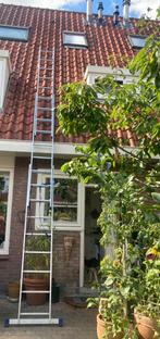 Ladder Aluminium 3-delig Escalo Stabilo., Doe-het-zelf en Verbouw, Ladders en Trappen, Ophalen, Zo goed als nieuw, 4 meter of meer