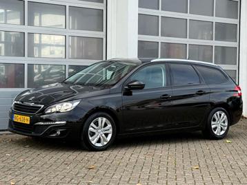 Peugeot 308 1.2 Turbo 110PK Executive Navi Clima Pdc Pano beschikbaar voor biedingen