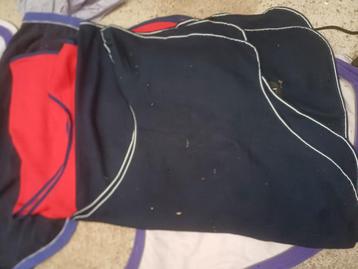 3 cob uitrijdeken 2x rood 1 x blauw beschikbaar voor biedingen